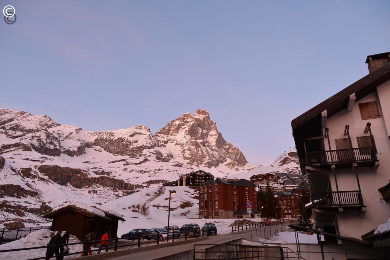 Breuil Cervinia Near Funicular Apartment With Private Garage Екстериор снимка